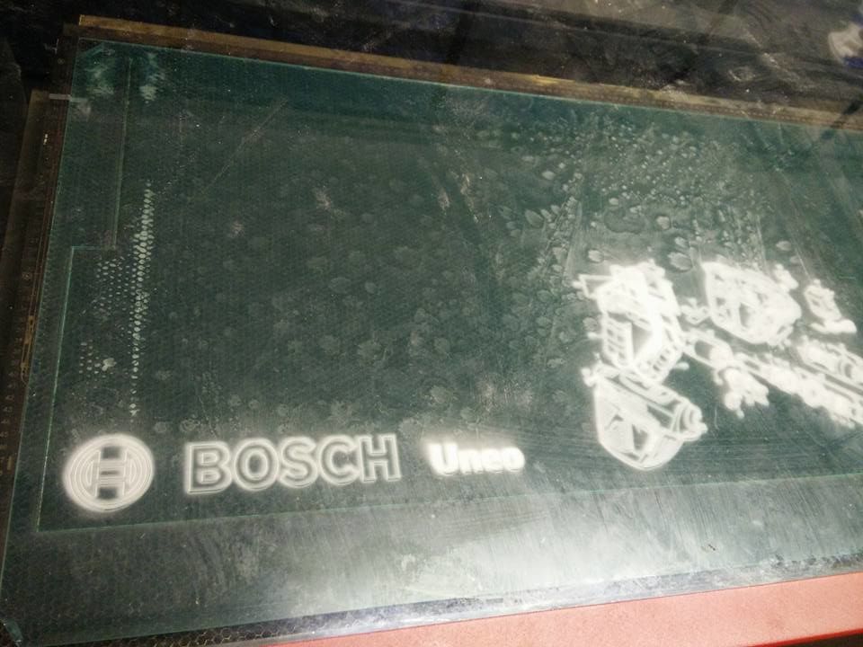 lasercutter3.jpg