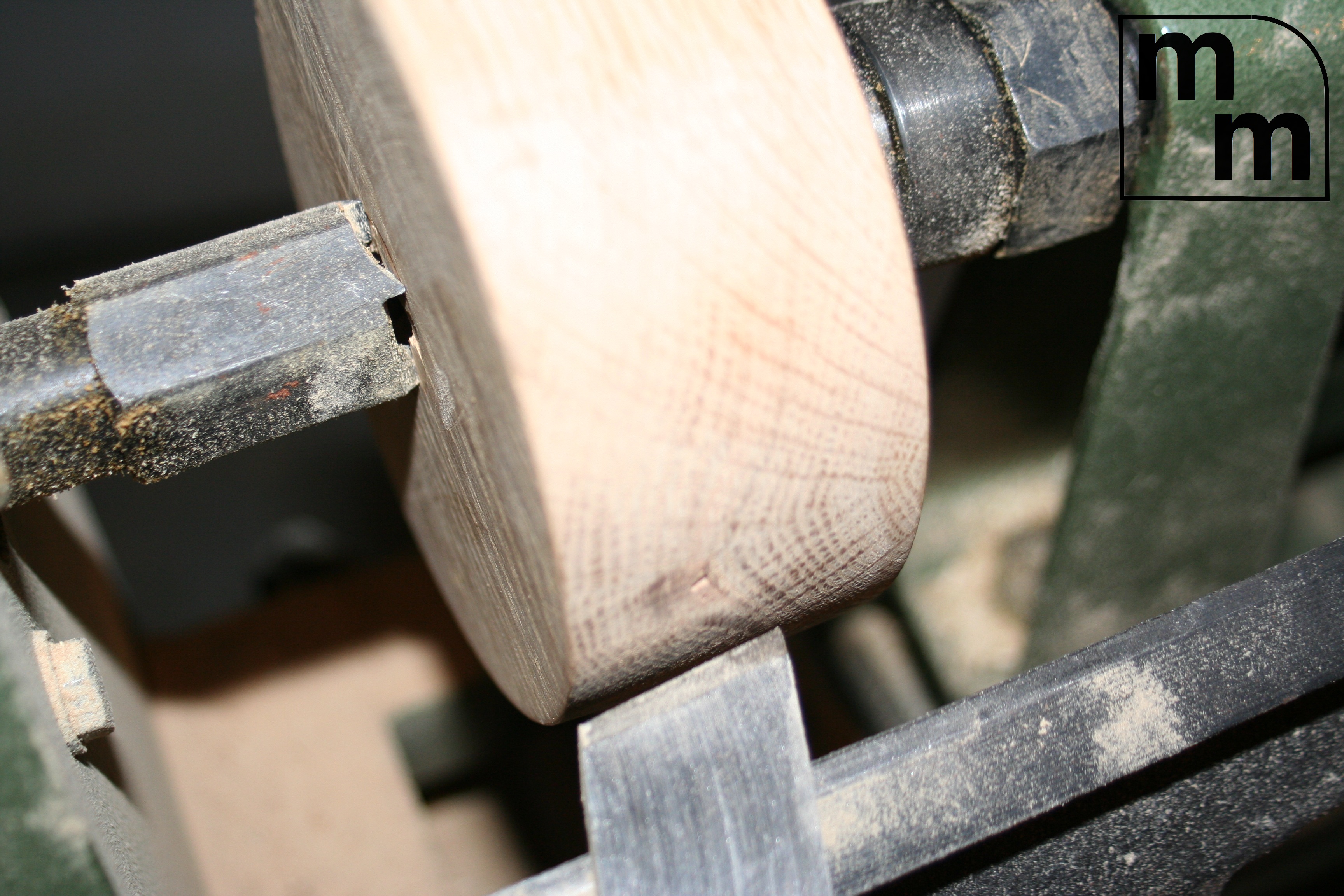 lathe-cuttingTool.JPG