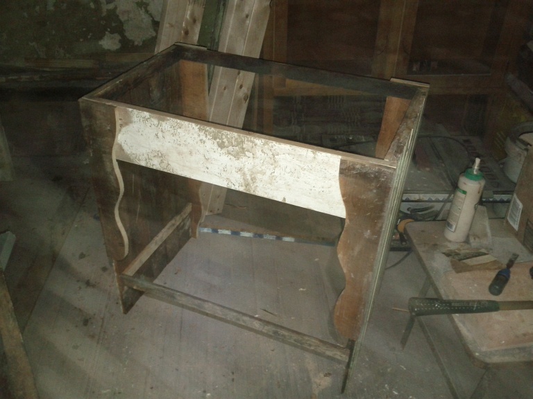 lb_desk21.jpg