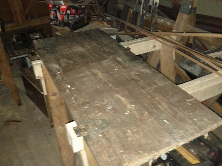 lb_desk46.jpg