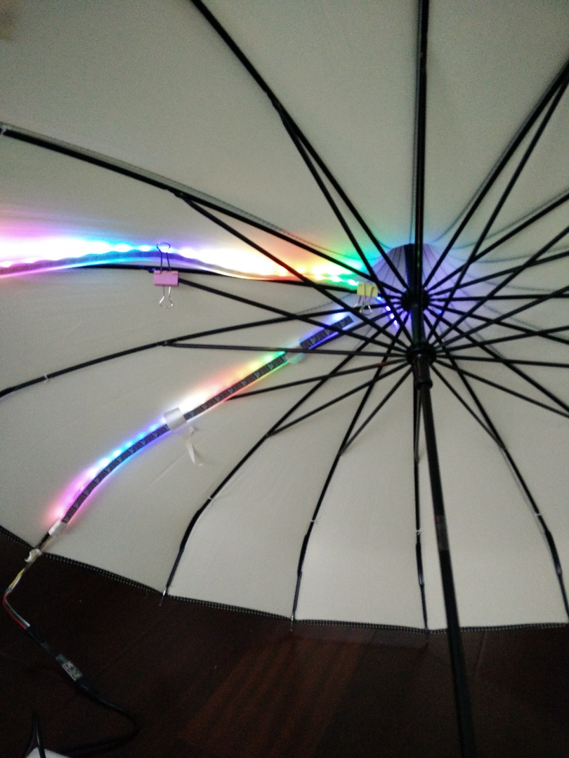 led umbrella - 2.jpg