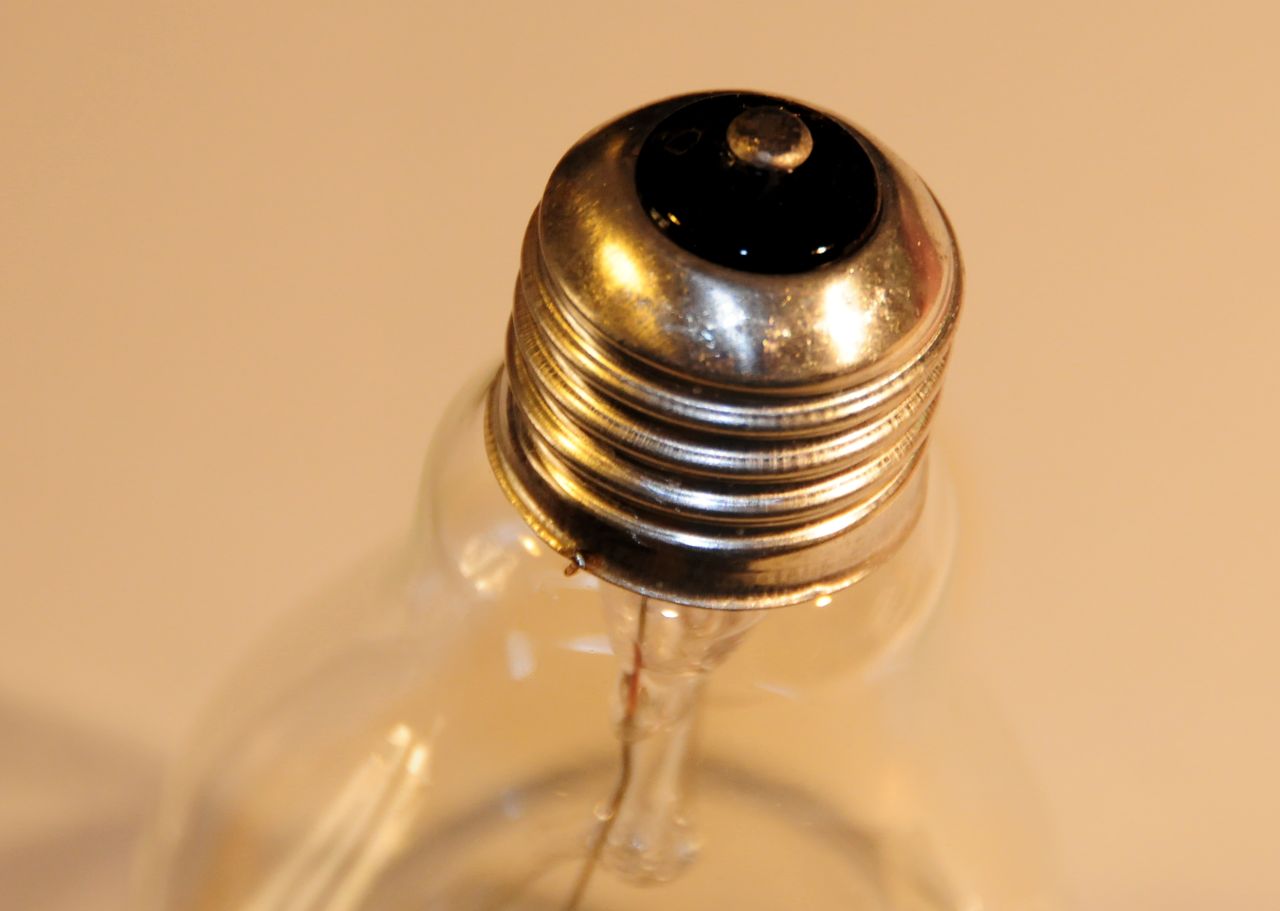 ledbulb2.jpg