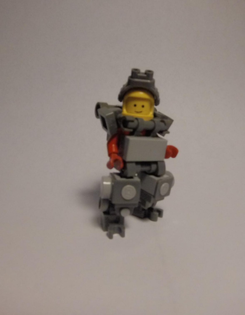 lego miniborg.jpg