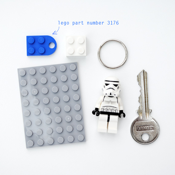 lego-key-holder-1.jpg