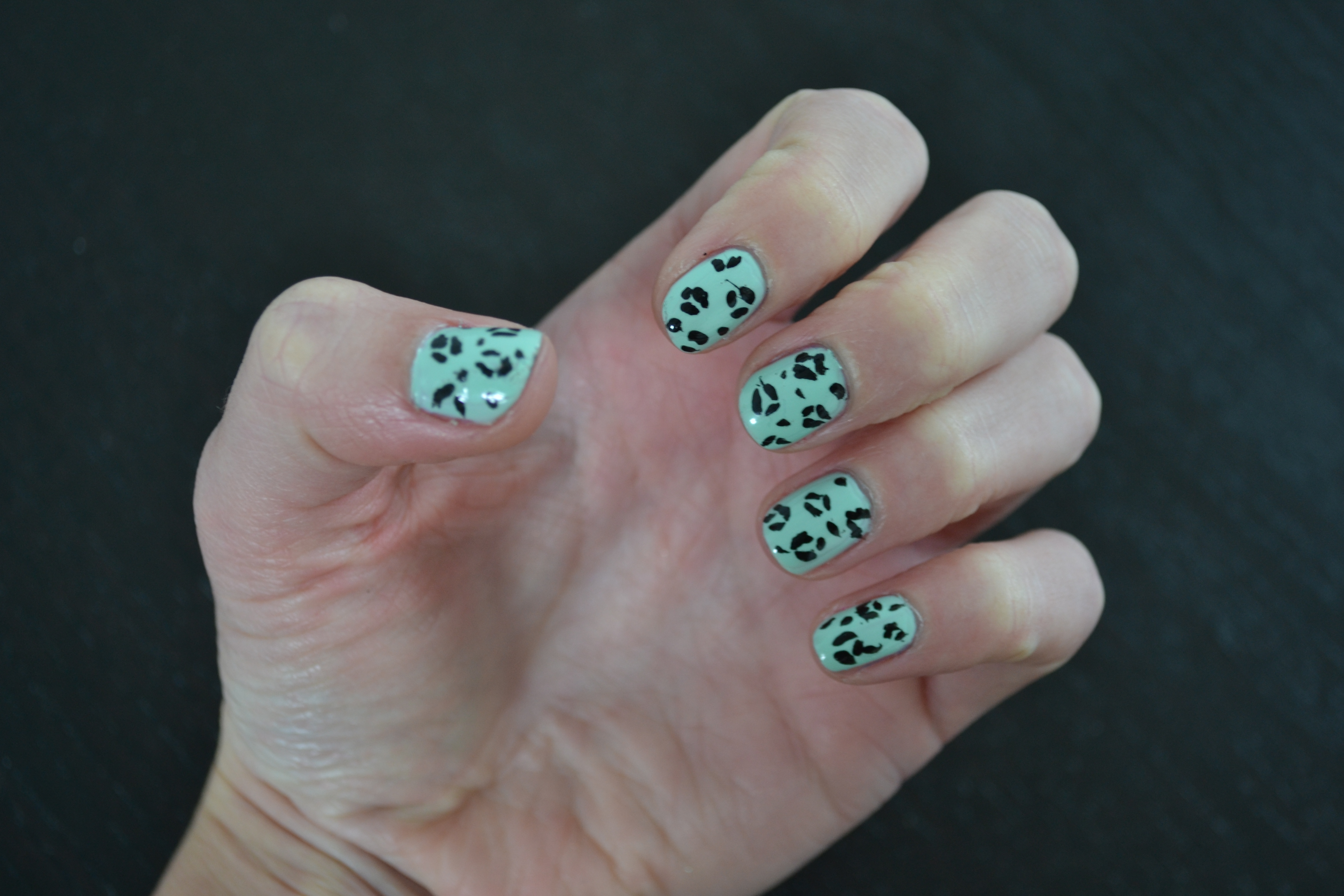 leopard nails.JPG