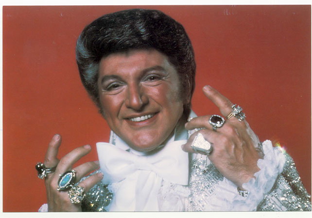 liberace with rings.jpg