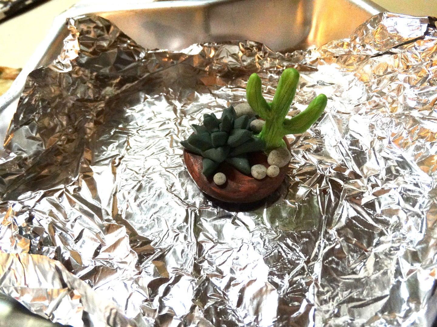 lightbulb terrarium 050 - Copy.JPG