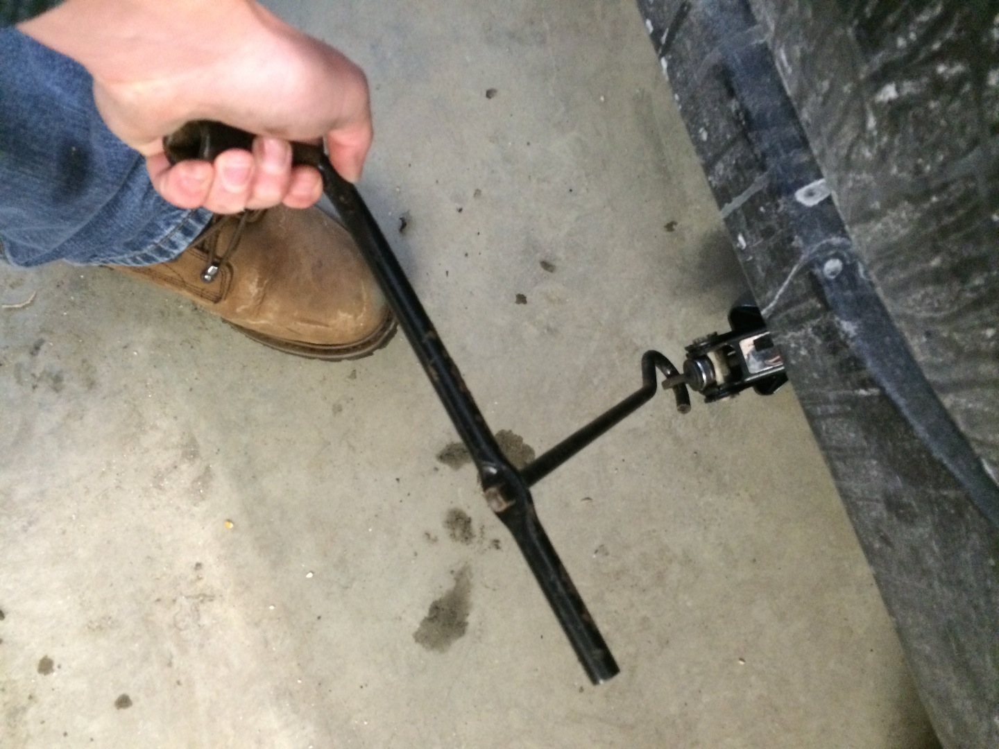 lug wrench attached.jpg