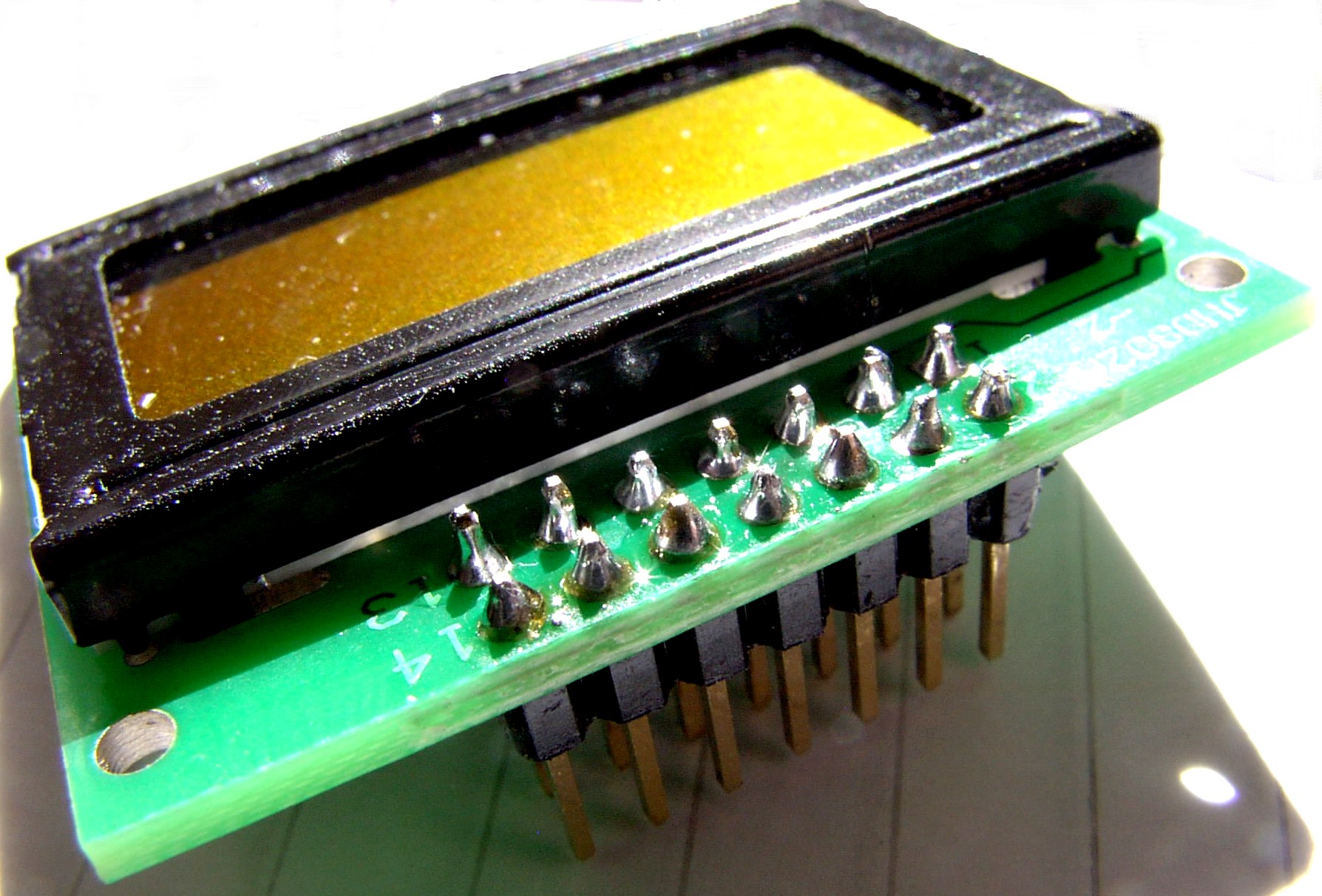 m.headers.lcd.top.jpg