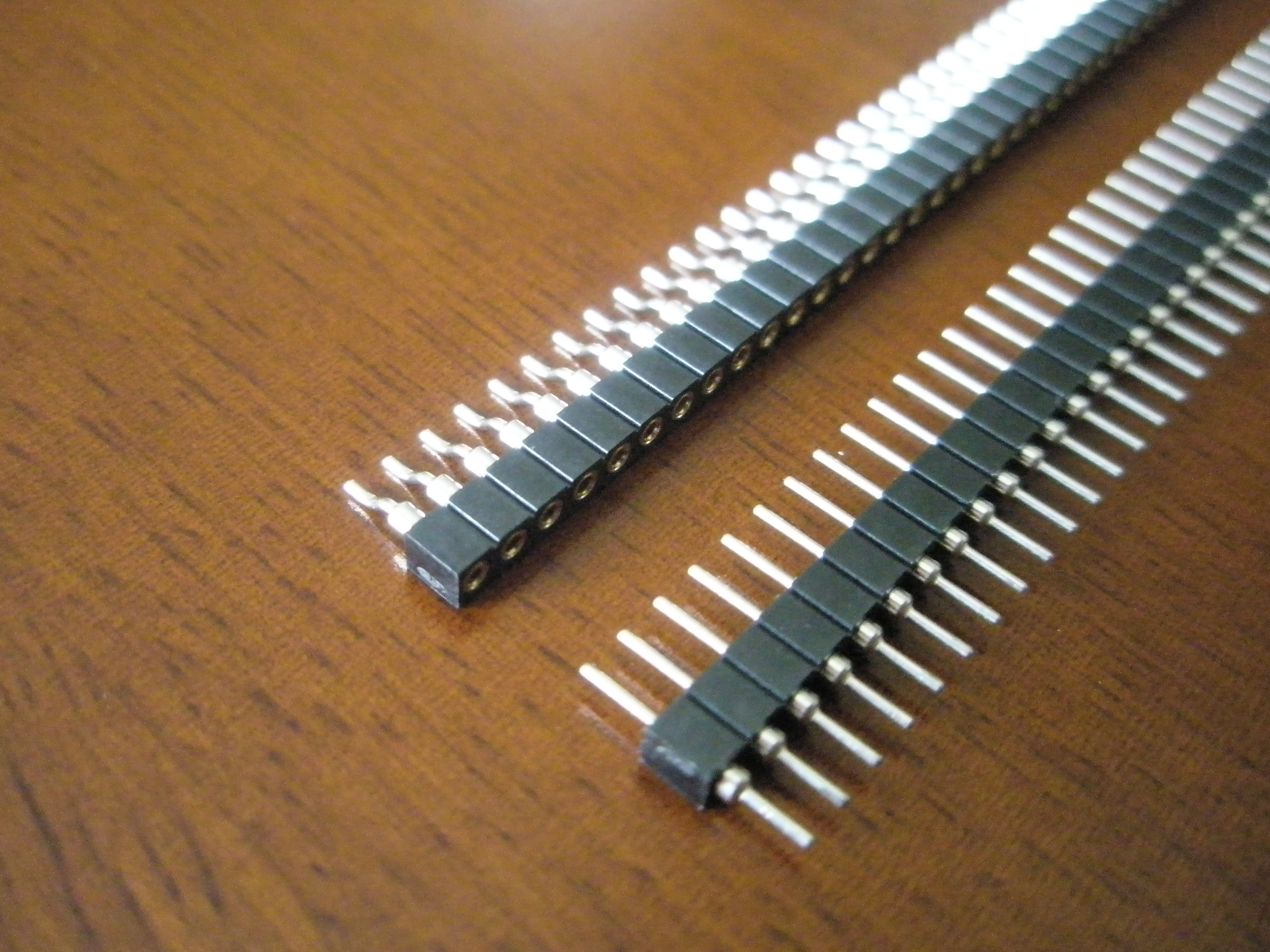 machine_pin_connectors.JPG