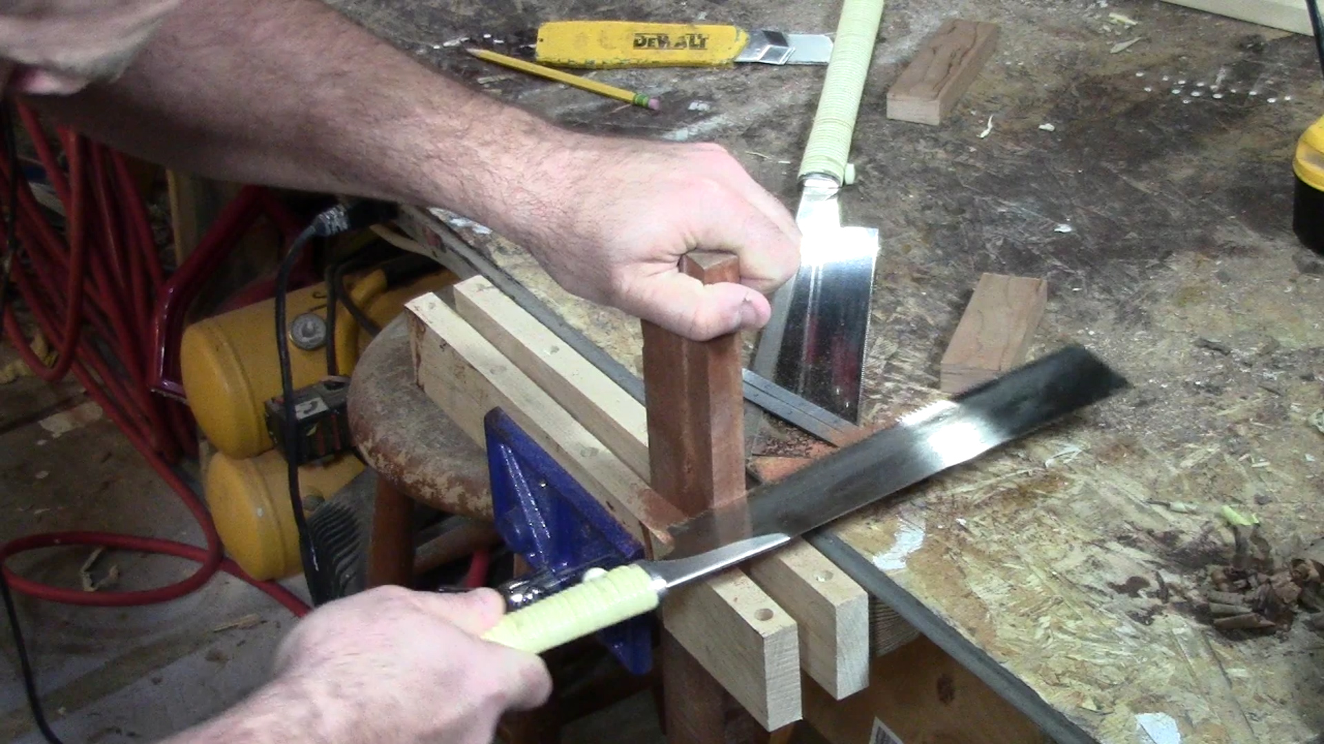 magnetic-hand-saw-guide (10).jpg