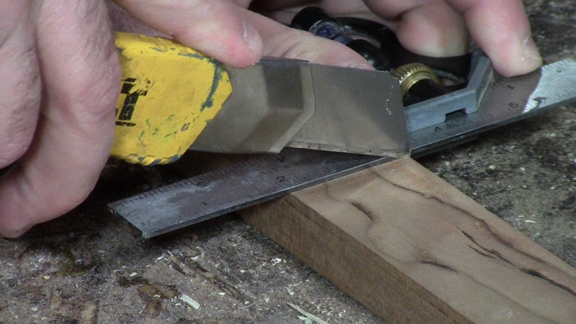 magnetic-hand-saw-guide (2).jpg