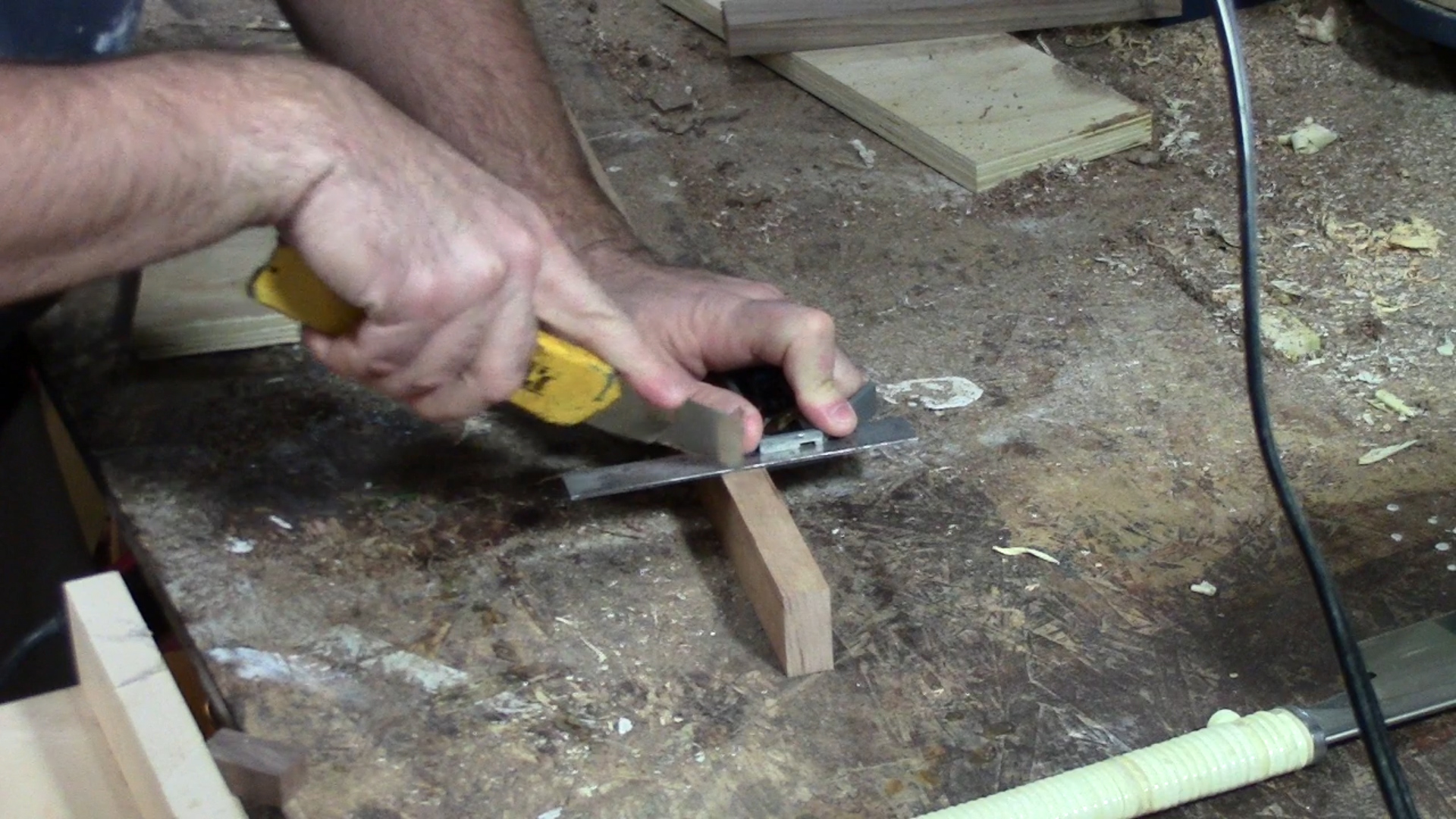 magnetic-hand-saw-guide (3).jpg