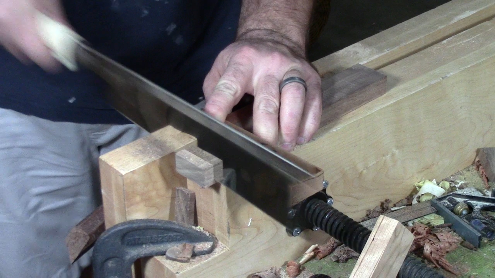 magnetic-hand-saw-guide (36).jpg