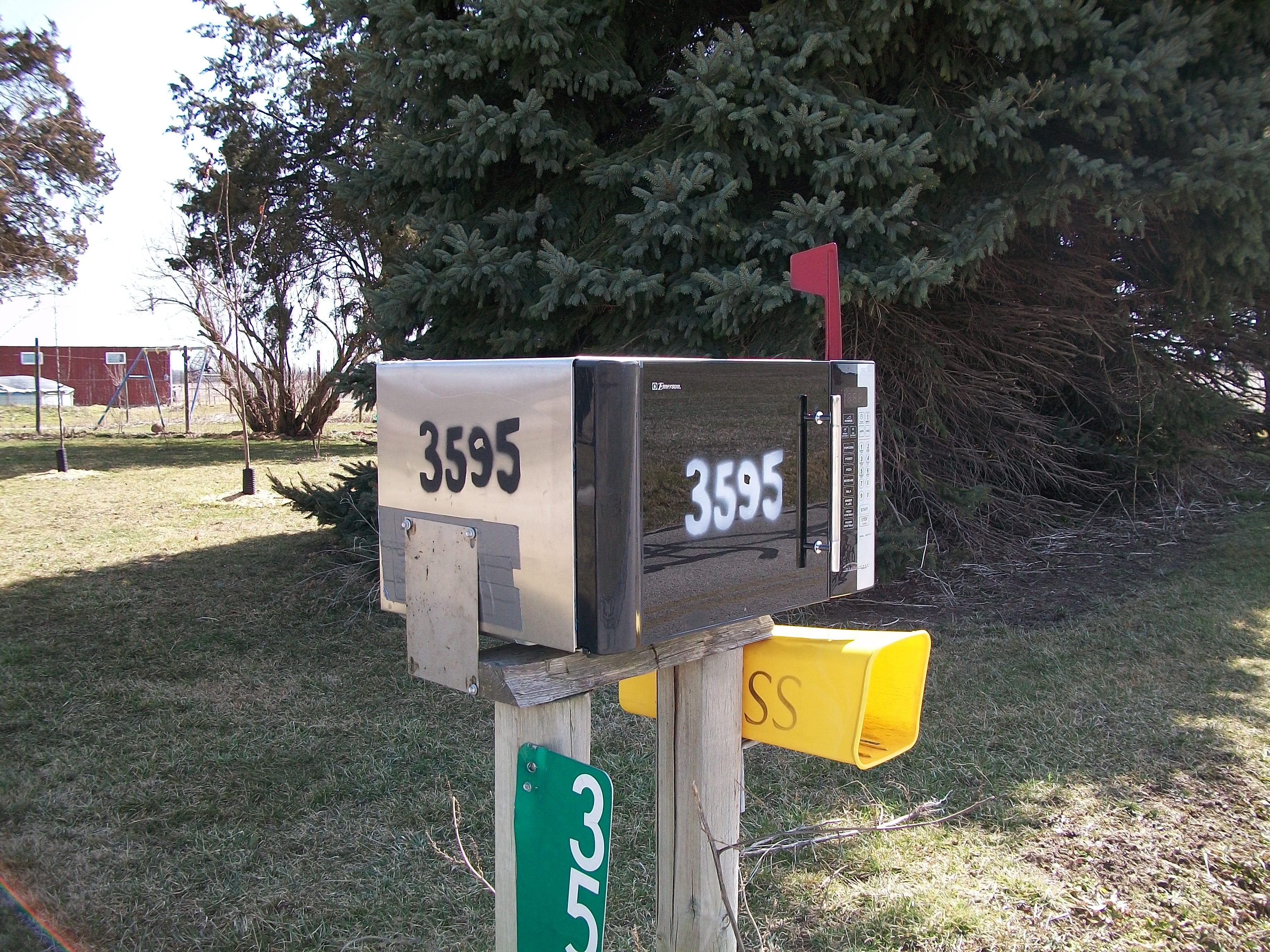 mailbox 007.JPG