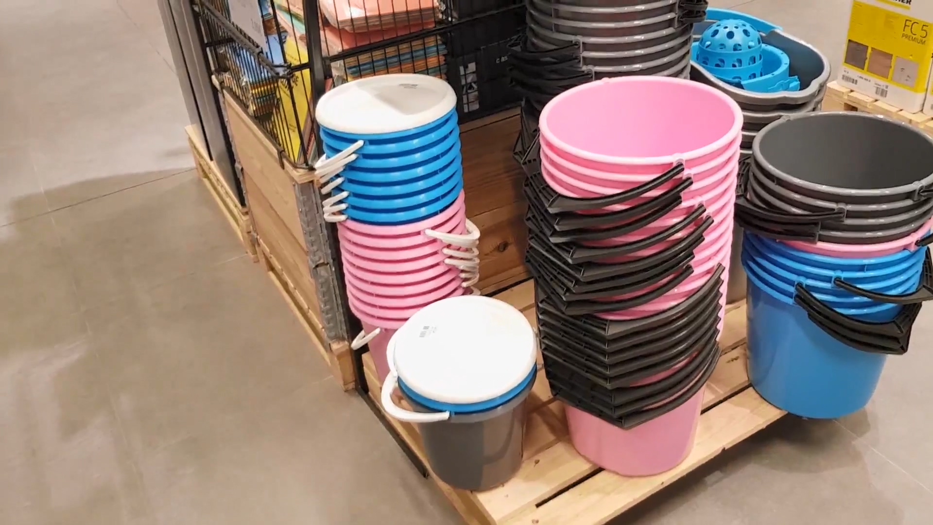 main.mp4_20190423_200955.489.jpg
