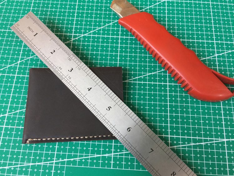 make a leather wallet (3).jpg