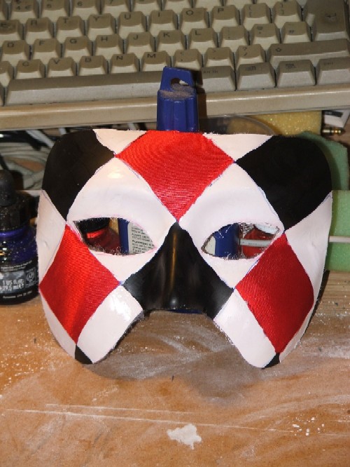 mask006.jpg