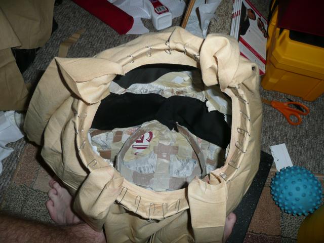 mask2008 277_640x480.jpg