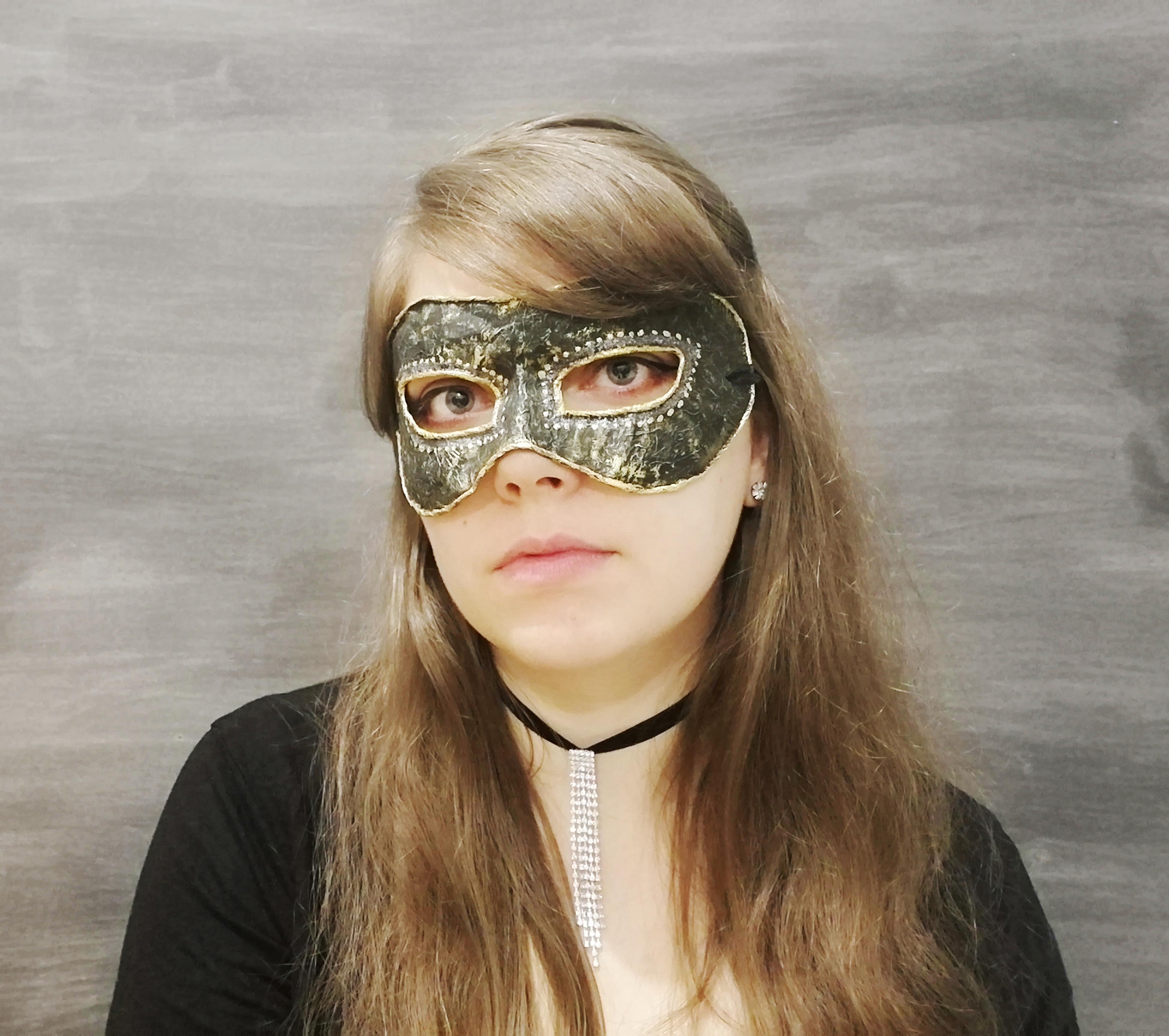 masquerade pose.jpg