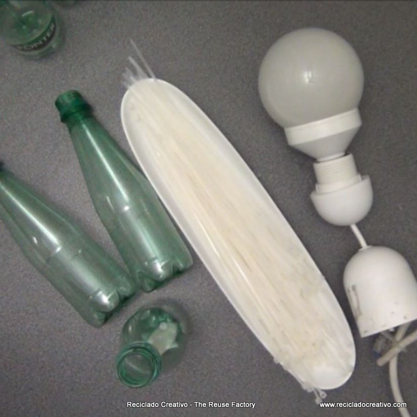 materials_recycled_plastic_bottles_lamp.jpg