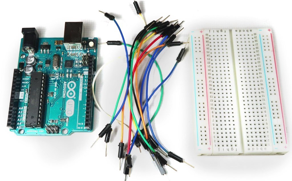 max0492-02-arduino-breakout-board.jpg