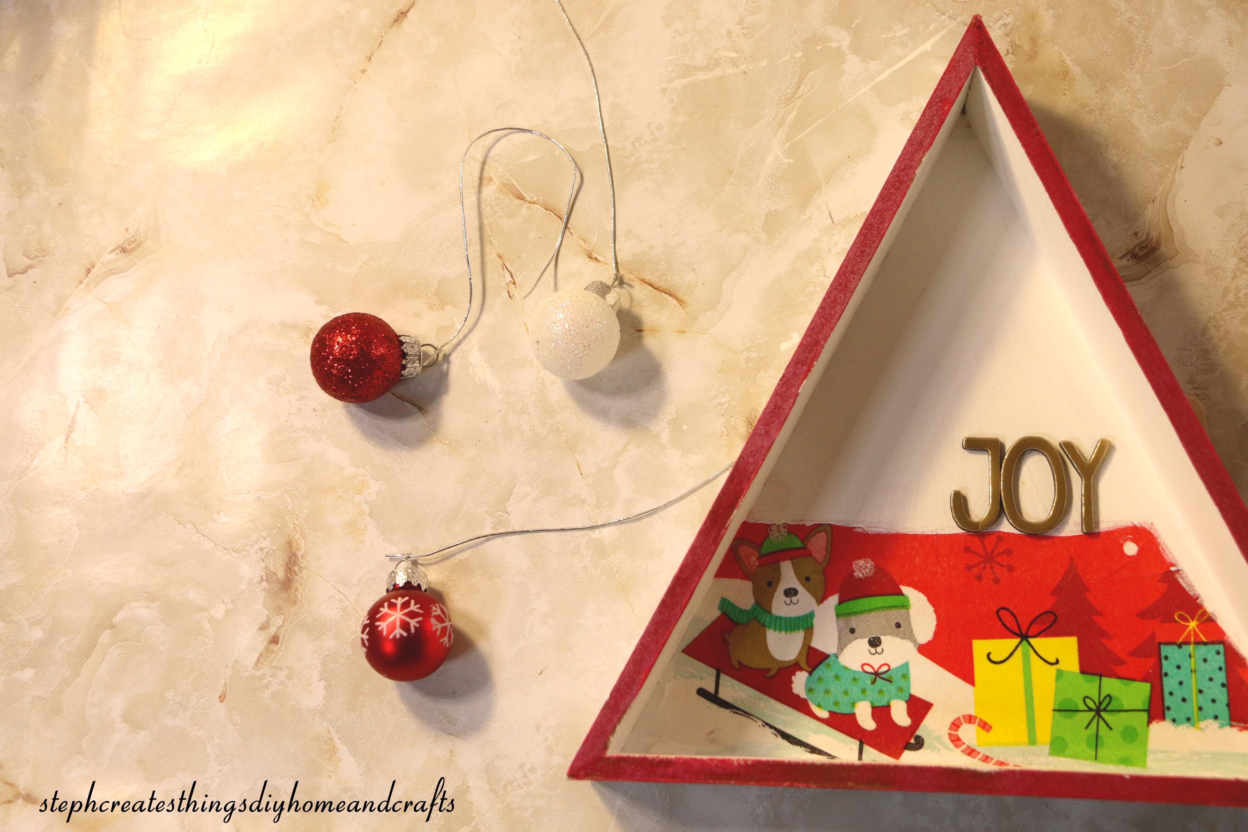 mini ornaments-decorative triangle.jpg