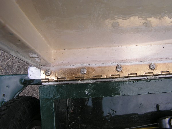 mini-hinge from inside.JPG