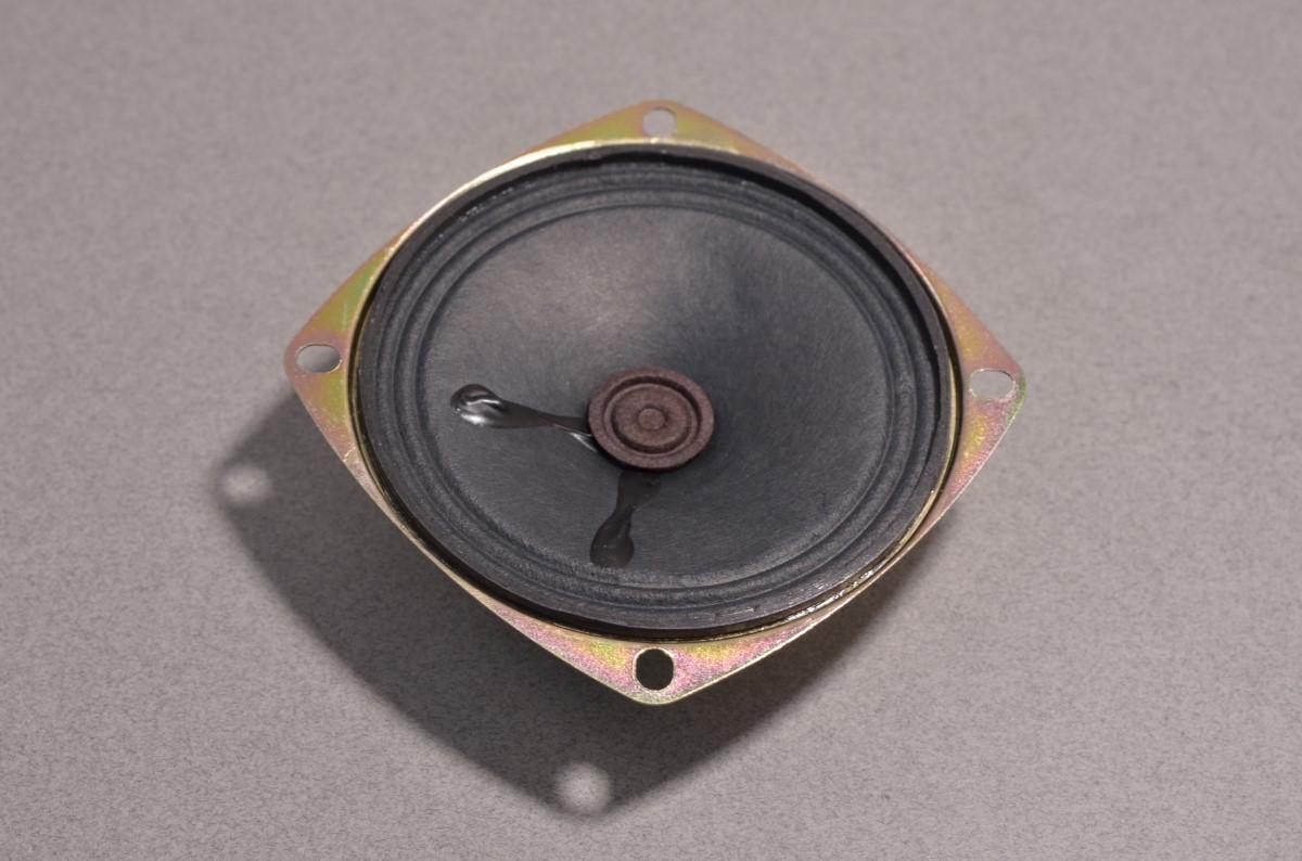 mini-speaker-4ohm.jpg