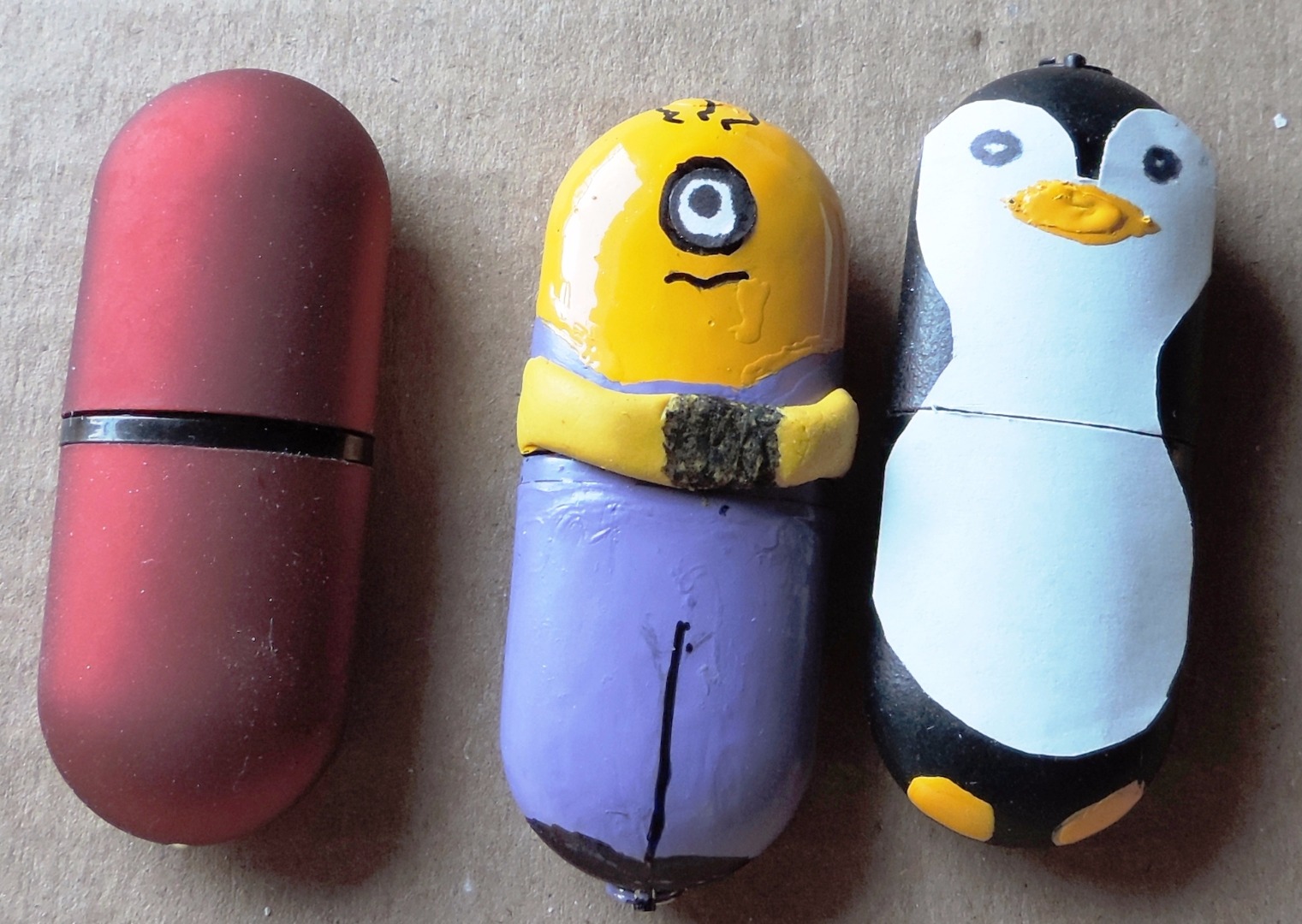 minion penguin red flashdrives.jpg