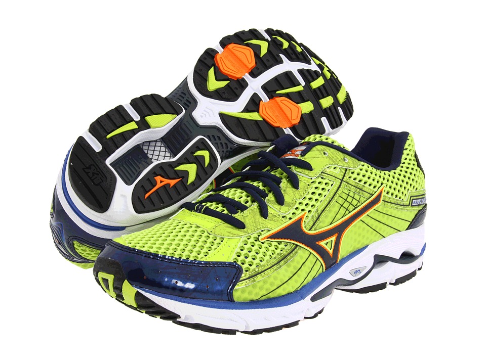 mizuno shoes.jpg