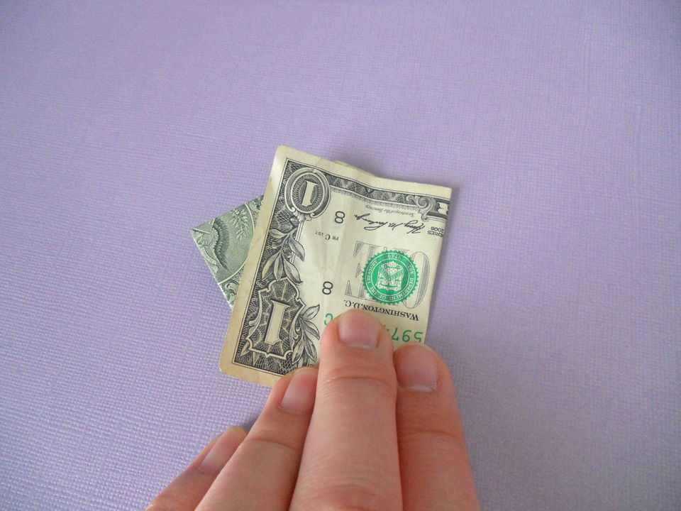 money-origami-bunny-2-56a6d53d3df78cf77290760e.JPG