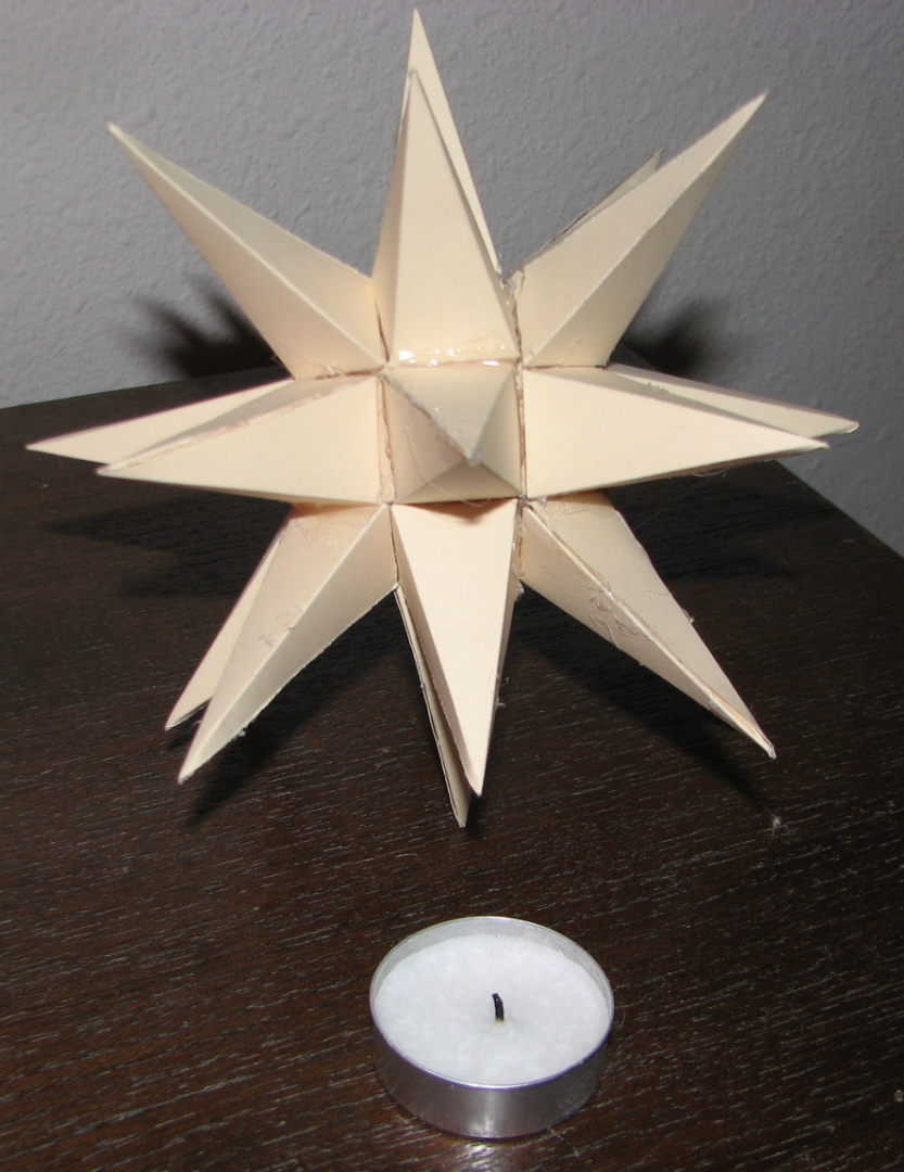 moravian_star_pepakura2_png.png