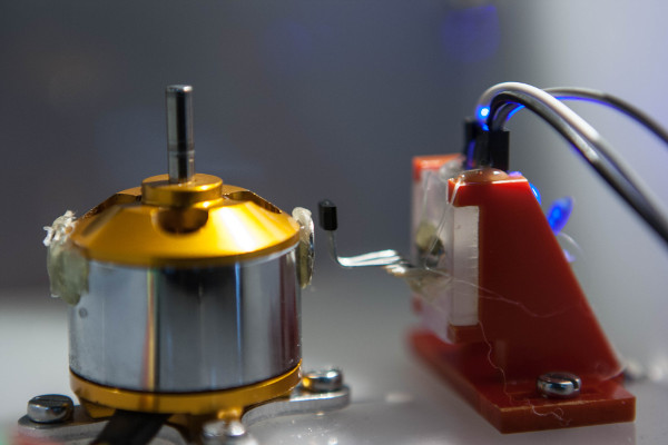 motor1.jpg