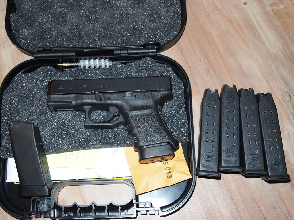 myglockinabox.jpg