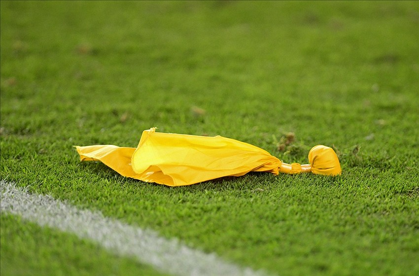 nflyellowflag.jpg