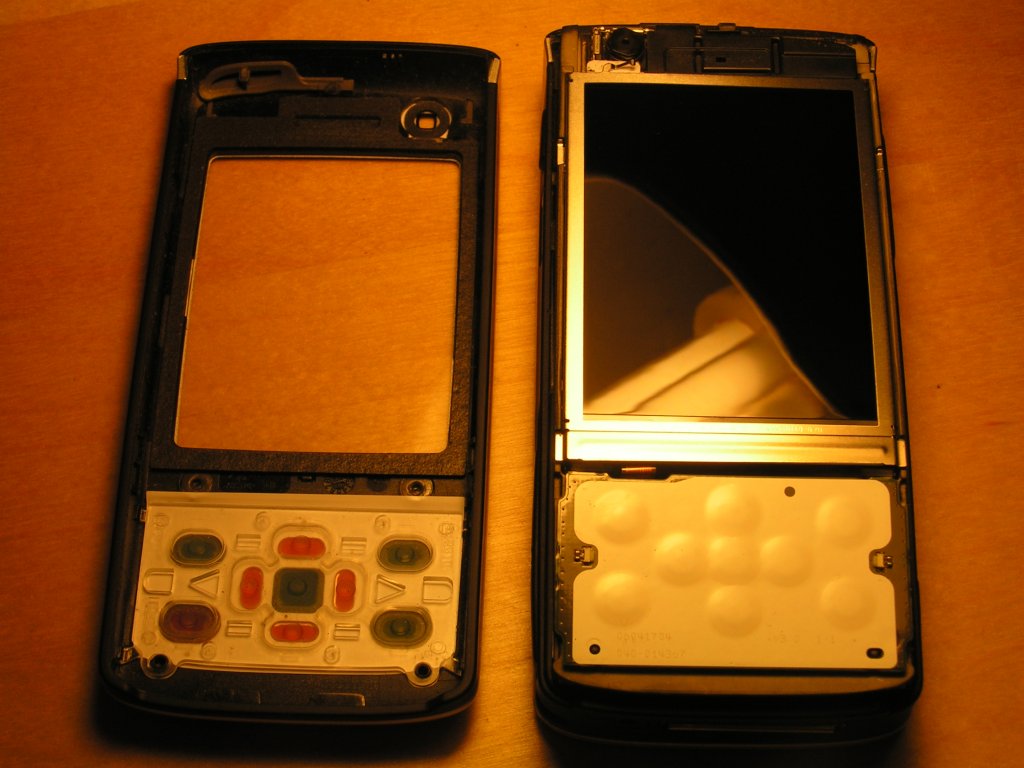 nokia6280-dedust-6-inside-opened.jpg