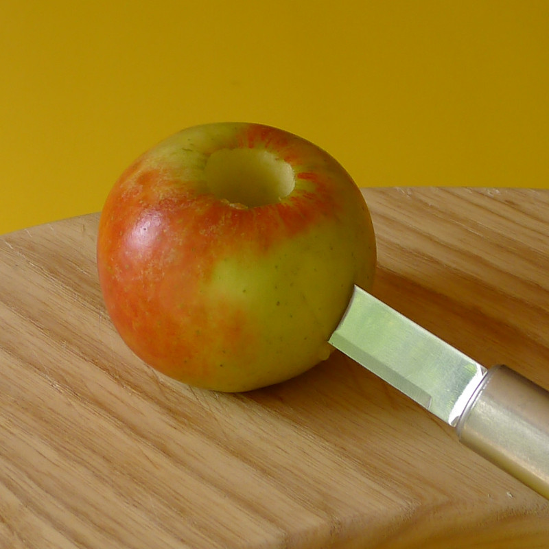 openproducts_star_apple_knife.jpg