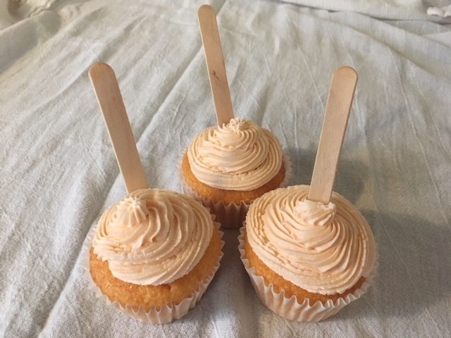 orange creamsicle cupcake 22.JPG