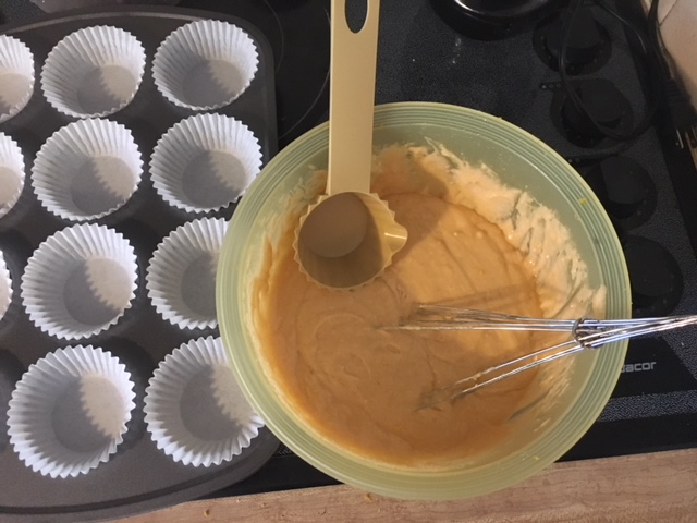 orange creamsicle cupcake 5.JPG