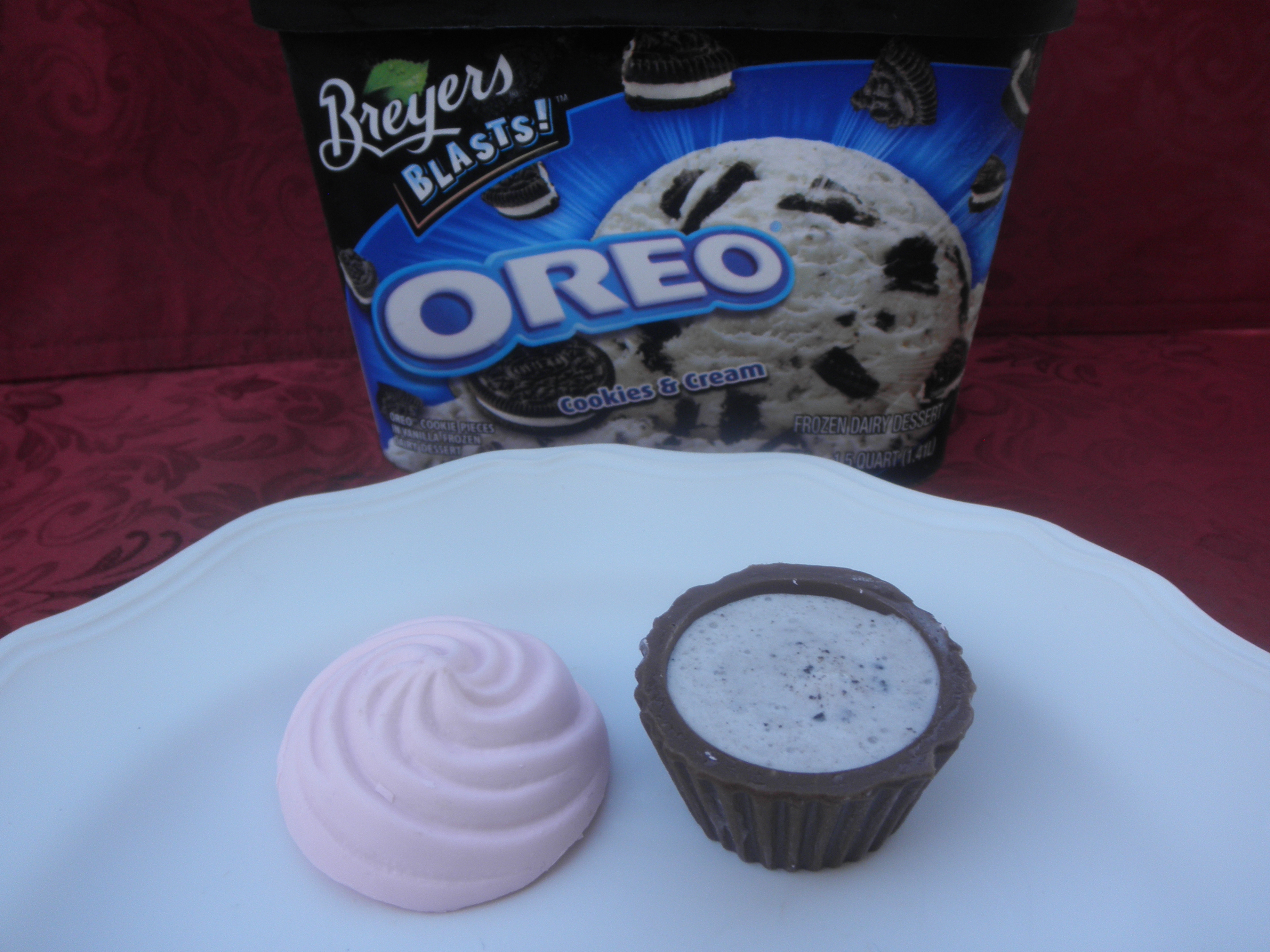 oreo cupcake bon bons 085.JPG