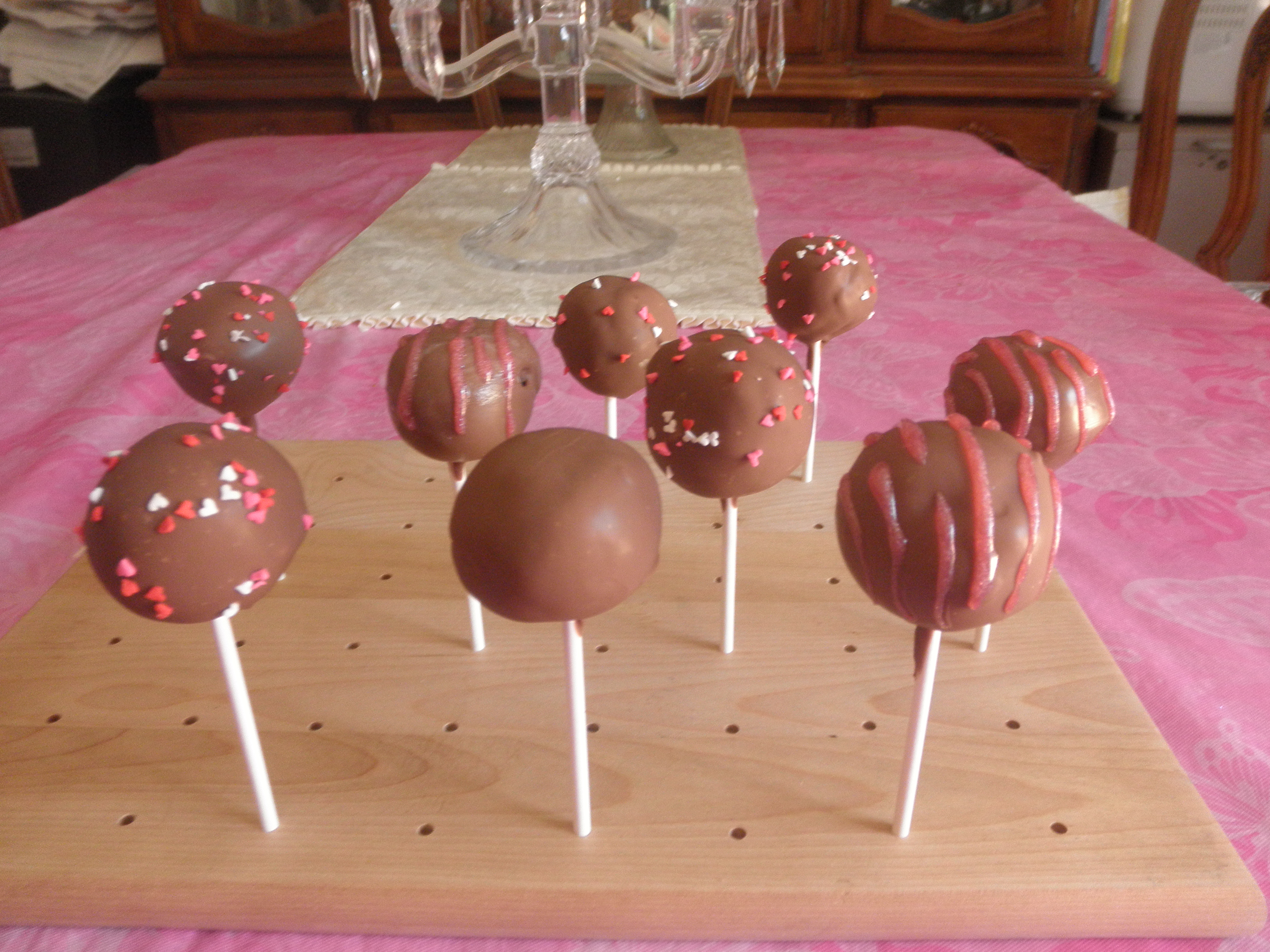 oreo pops and smore pops instructable 733.JPG