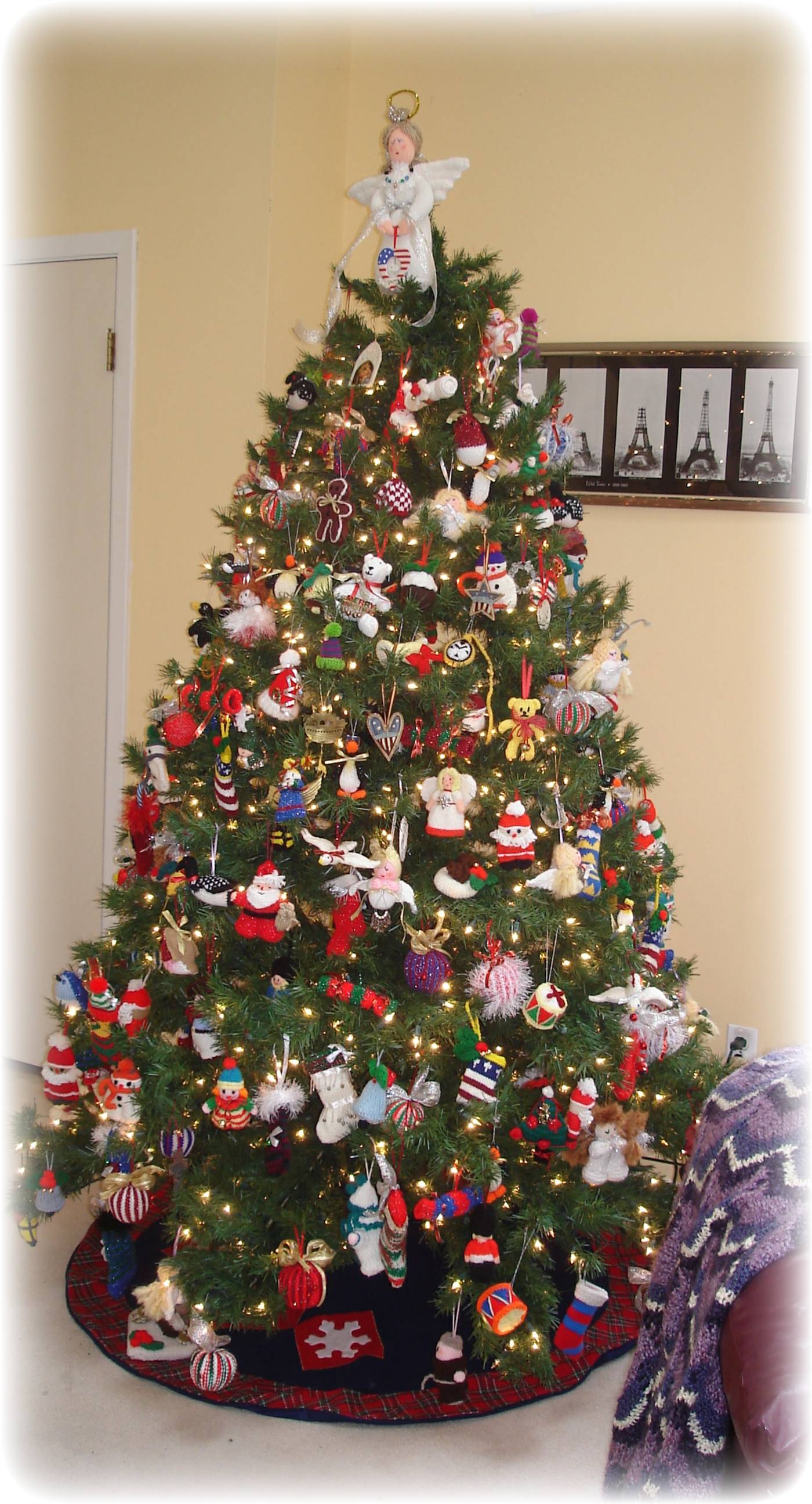 ornaments 1 003.jpg