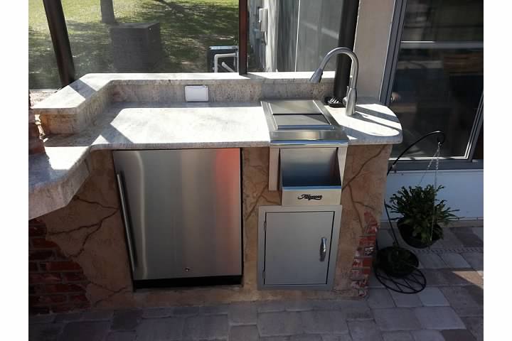 outdoor-kitchen-sink.jpg