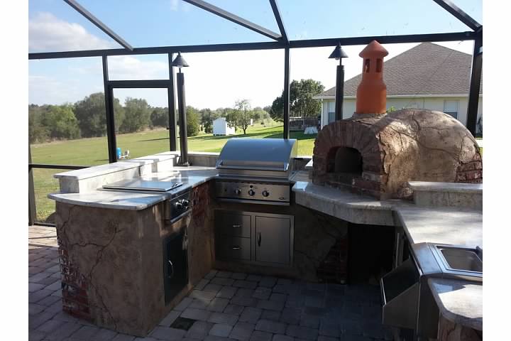 outdoor-kitchen-wood-fired-oven-2.jpg