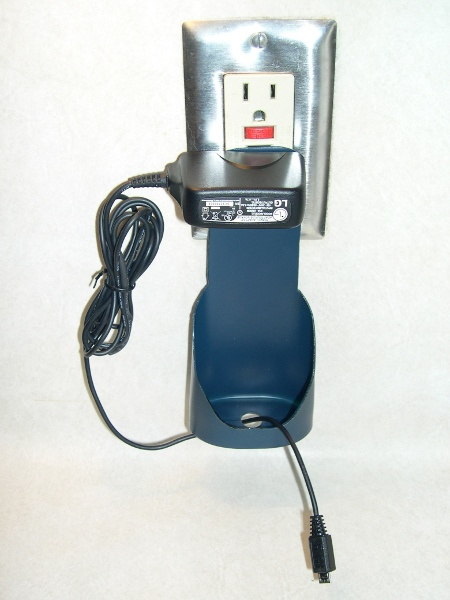 outlet_pouch_with_cord_threaded.jpg