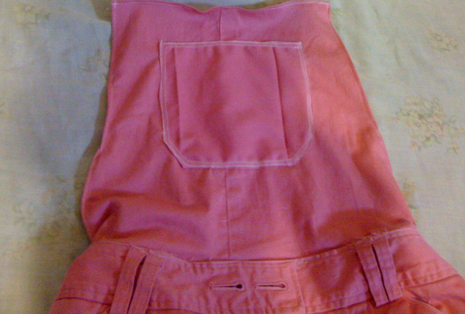 overalls front view.png