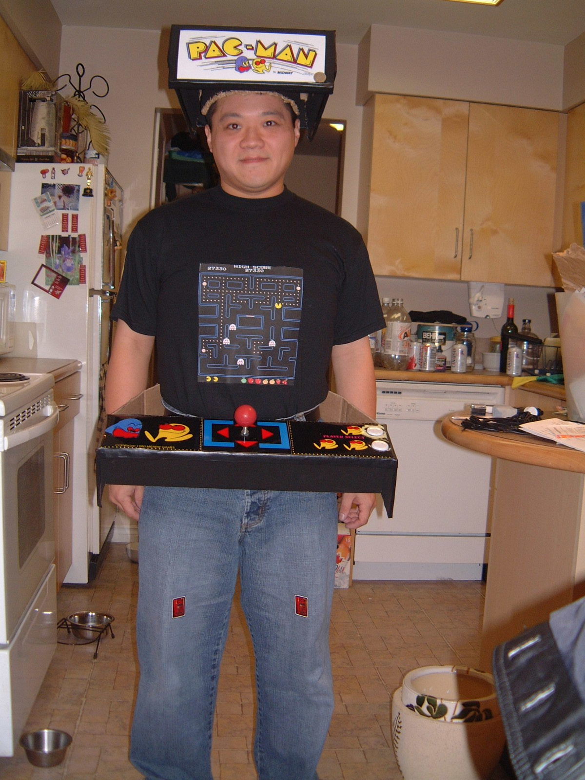 pacman machine costume 3.JPG