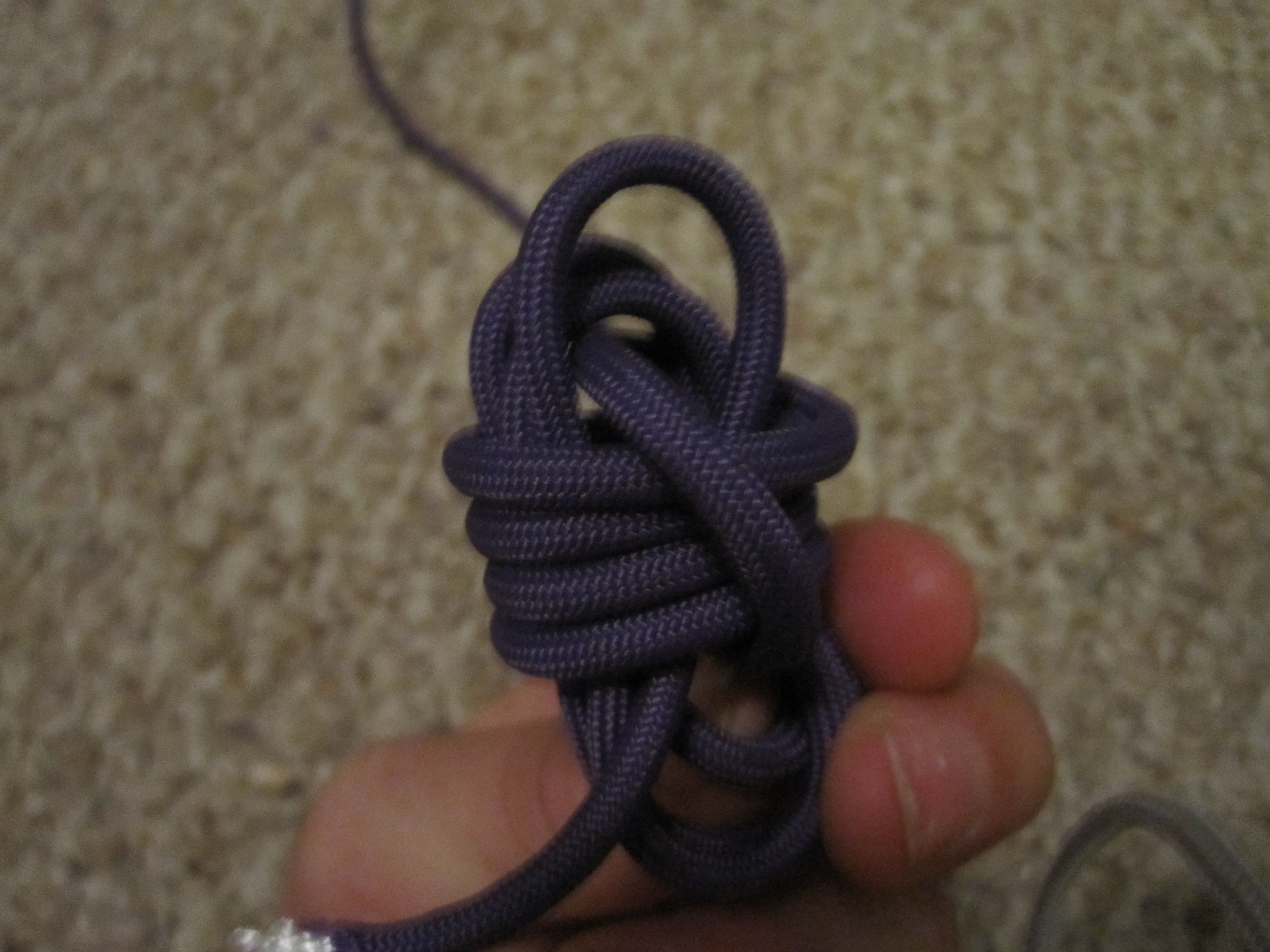 paracord monkyfist 009.jpg