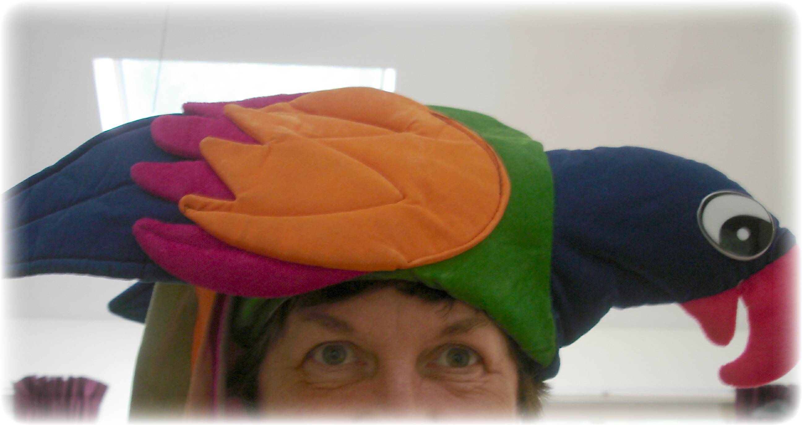 parrot hat 006.jpg